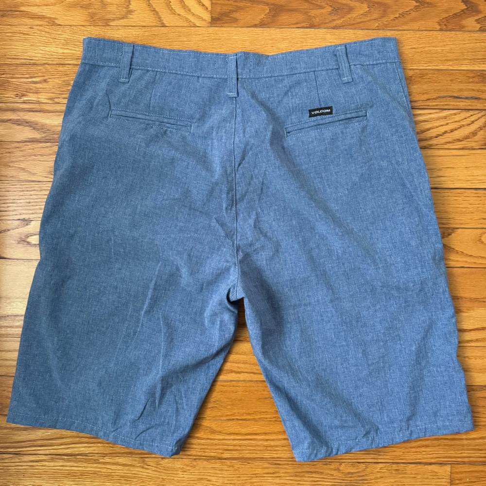 Volcom Men's Blue
Kerosene Hybrid Quick DryChino
Shorts Size 36‎ - Picture 2 of 7